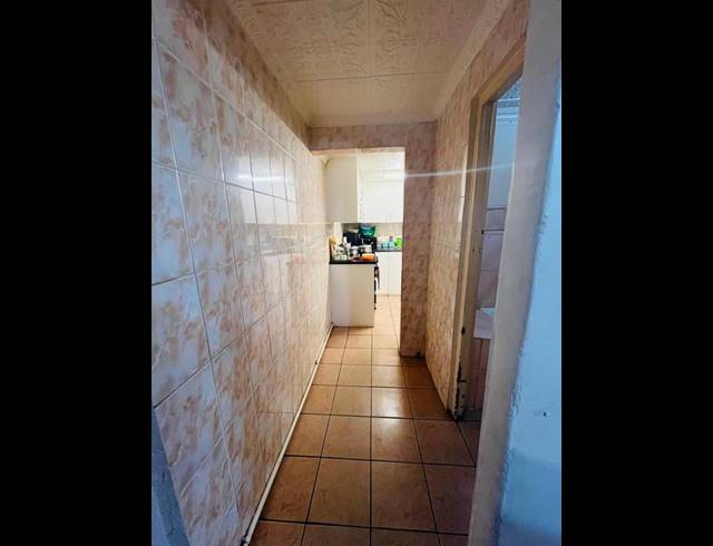 3 BEDROOM HOUSE FOR SALE IN BONTEHEUWEL